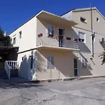 Bezek Appartement Ston