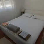 Bezek Appartement Ston