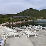 Διαμέρισμα Bezek Ston