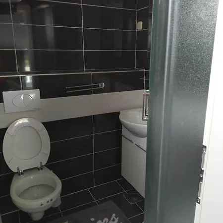 Bezek Apartment Ston