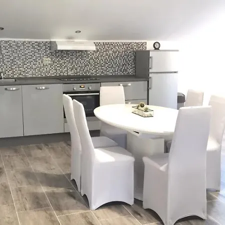 Appartamento Bezek Ston