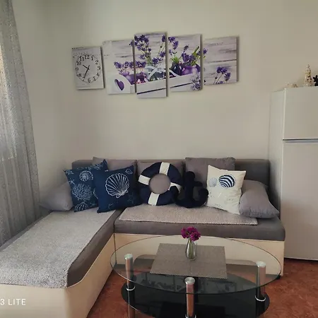 Bezek Apartment Ston