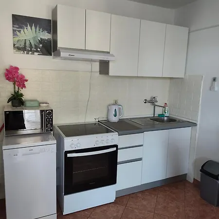 Bezek Apartment *